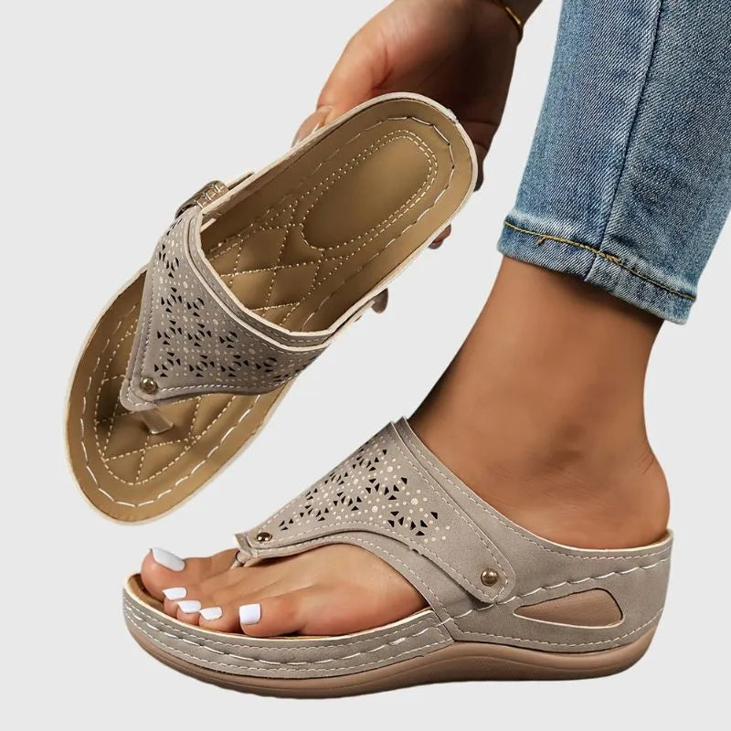 ANIKA | SANDALIAS CÓMODAS